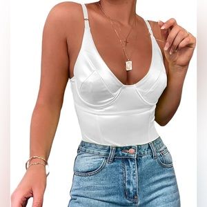 Womens white Satin bodysuit V-neck Snap Crotch push up Underwire NWOT